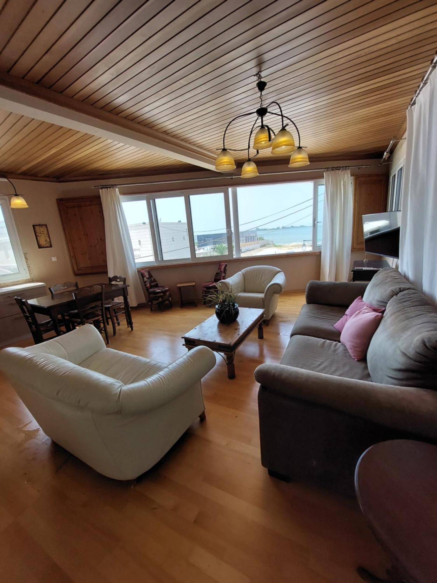 Seaview Kaposantes Apartments Lefkada City Room photo